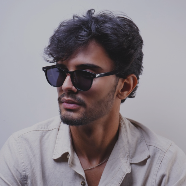 Alt Image